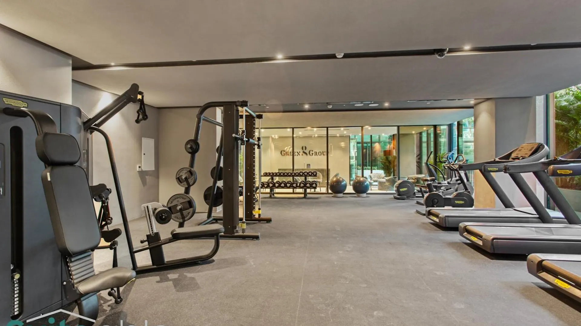 Chic Studio With Pool Access In The Autograph Dubai United Arab Emirates